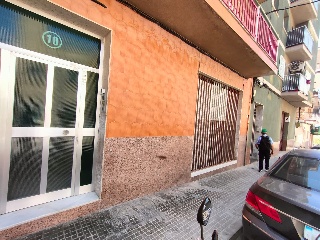 Local en venta en Tarragona de 90  m²