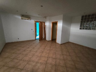01502-0001 8