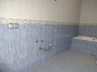 04725-0001 28