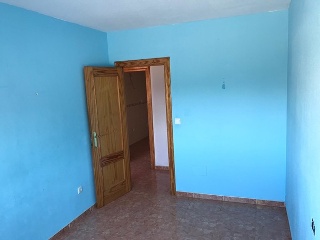 00777-0004 4