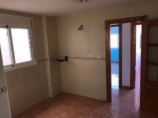 00777-0004 9