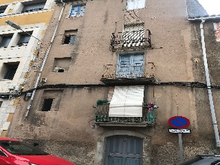 Vivienda en C/ Caputxins, Manresa (Barcelona) 2