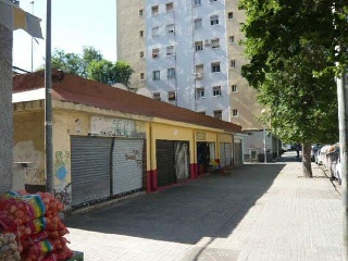 Local en venta en Badalona de 48  m²