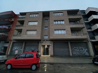 08570-0001 2