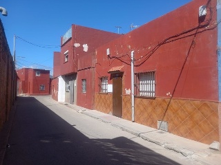 Unifamiliar en venta en Algeciras de 90  m²