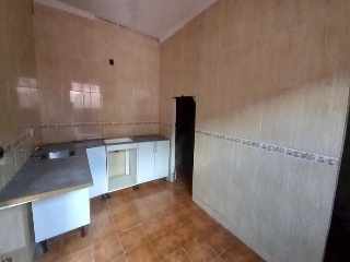 01700-0001 11