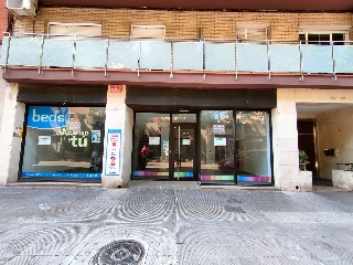Local en venta en Castelldefels de 65  m²