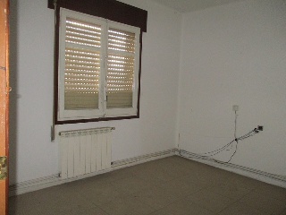 01686-0001 9