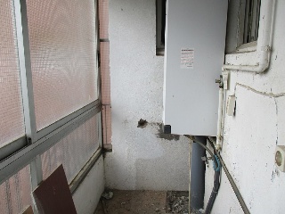 01686-0001 12