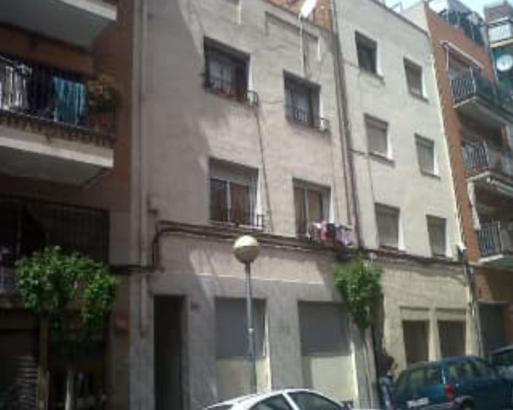Piso en C/ Calderón de la Barca - Badalona - Barcelona
