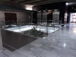 Locales en Manresa ,Barcelona 18