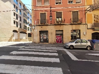 Local en venta en Tarragona de 212  m²