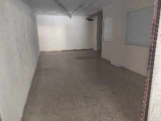 06977-0001 6