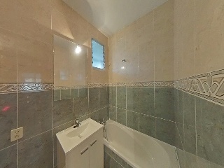 09727-0001 31