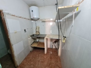 06870-0001 7