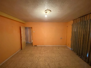 16387-0001 9