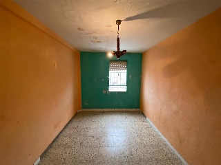 16387-0001 11