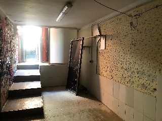 09698-0001 2