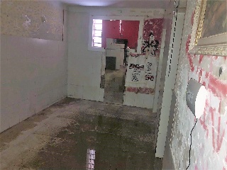 09698-0001 4