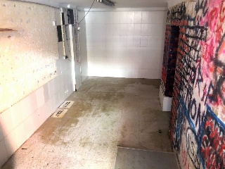 09698-0001 5