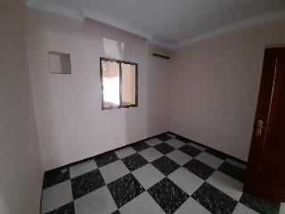 02701-0001 3