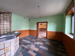 17099-0001 15