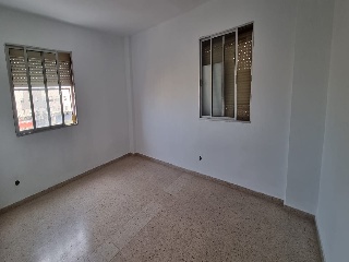 Piso en C/ Botijas - Dos Hermanas - Sevilla 6
