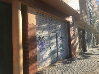 17076-0001 4