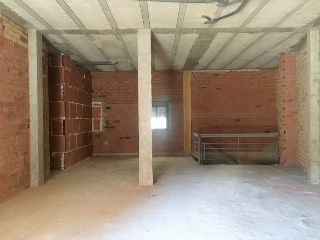 17076-0001 8