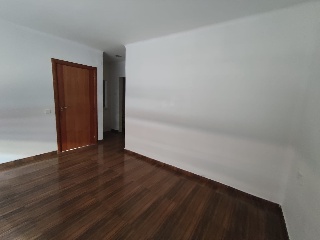 16708-0001 10