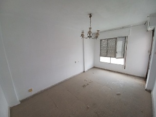 05599-0001 7