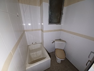 05599-0001 16