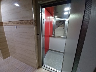 05599-0001 19