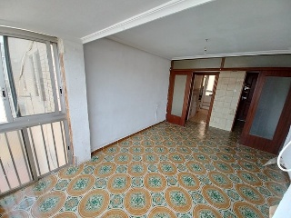 02477-0001 4