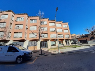 03152-0001 4
