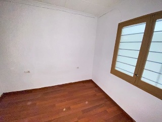 17999-0001 8