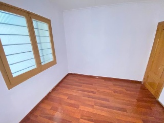 17999-0001 9