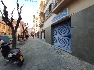 Local en Sant Vicenç dels Horts (Barcelona) 11