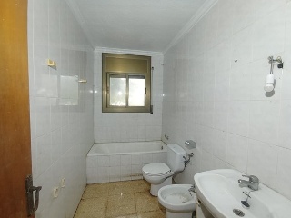 14923-0001 12
