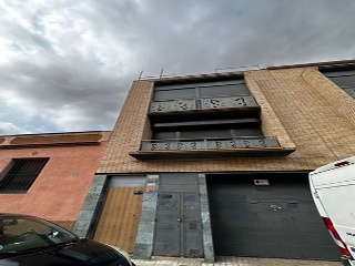18372-0001 3