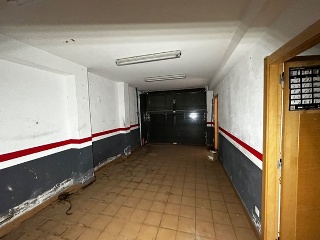 18372-0001 16