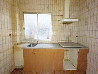 18601-0001 9