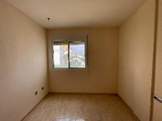 18349-0001 7