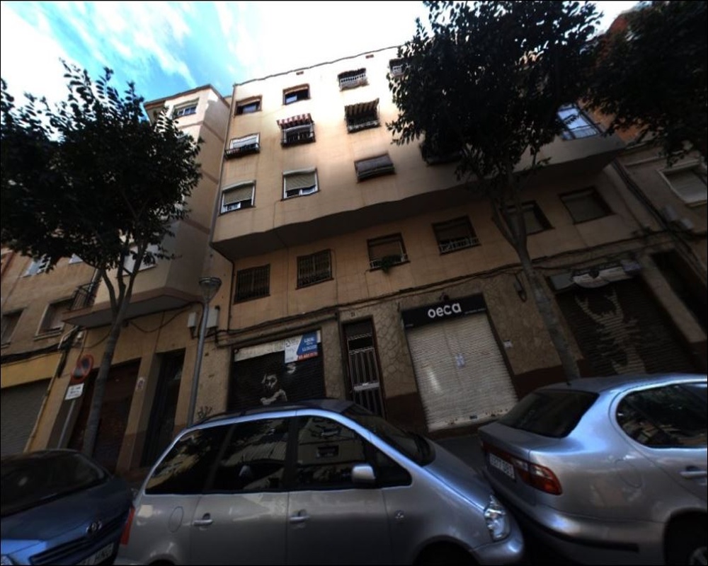 Piso en C/ Renclusa - El Hospitalet de Llobregat -