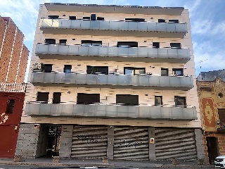 Local en venta en Molins De Rei de 254  m²
