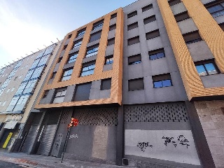 Local en venta en Sabadell de 379  m²