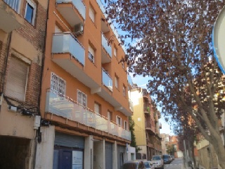 01685-0001 4