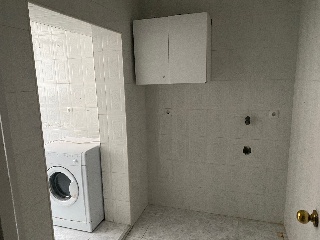 01715-0001 7
