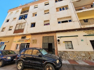 Piso en venta en Roquetas De Mar de 87  m²