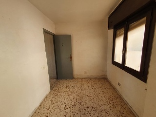 04738-0001 7